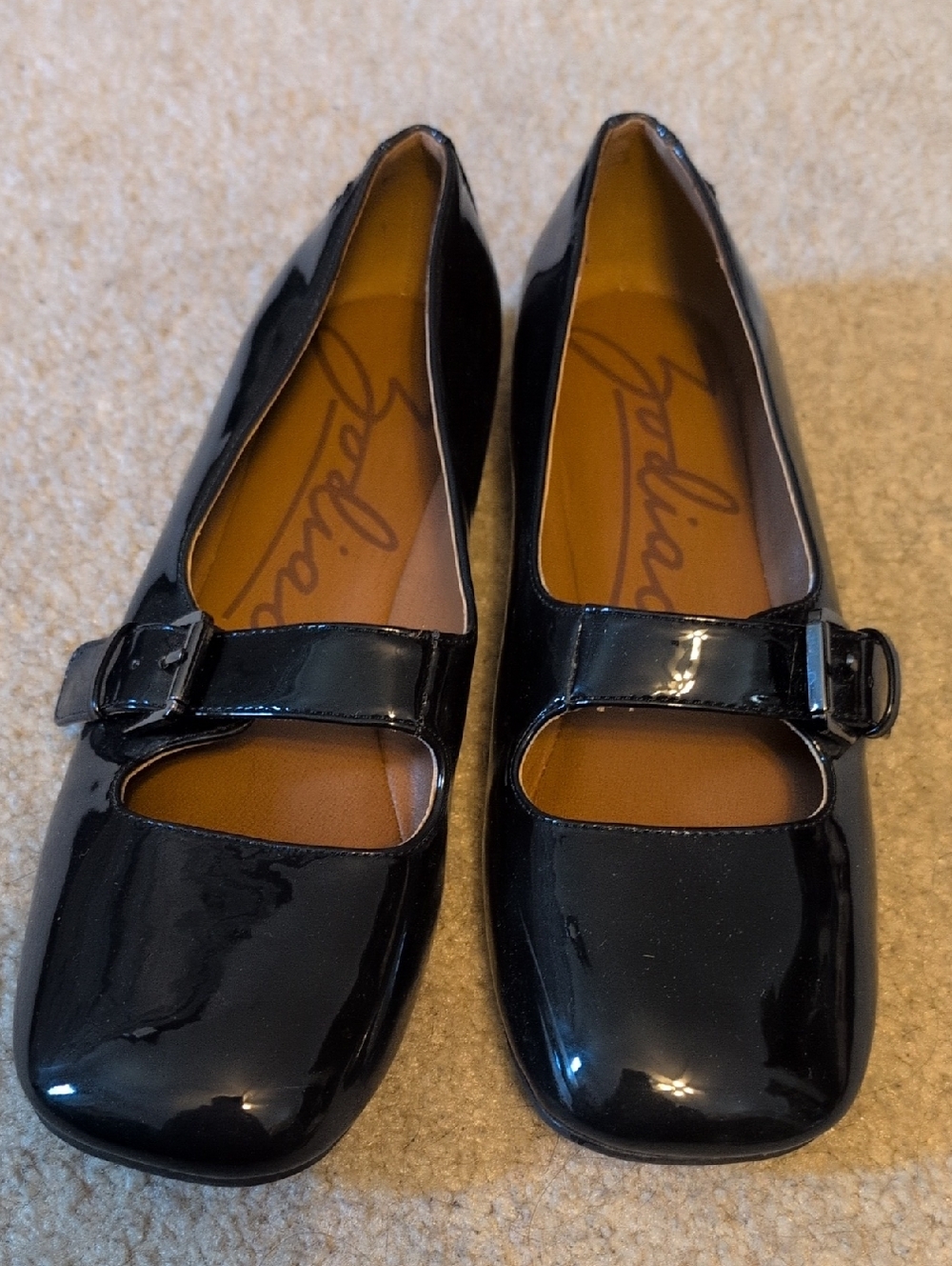 Naturalizer Black Patent Mary Jane Flats with Buckle